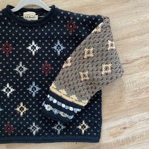 Vintage LL BEAN Women’s Hand Knit Sweater Medium